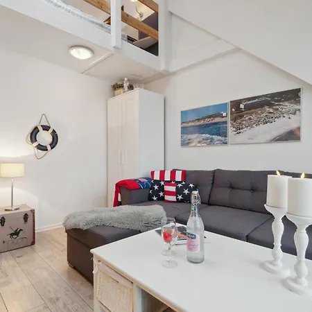 Lovely In With House Sea View Apartment *